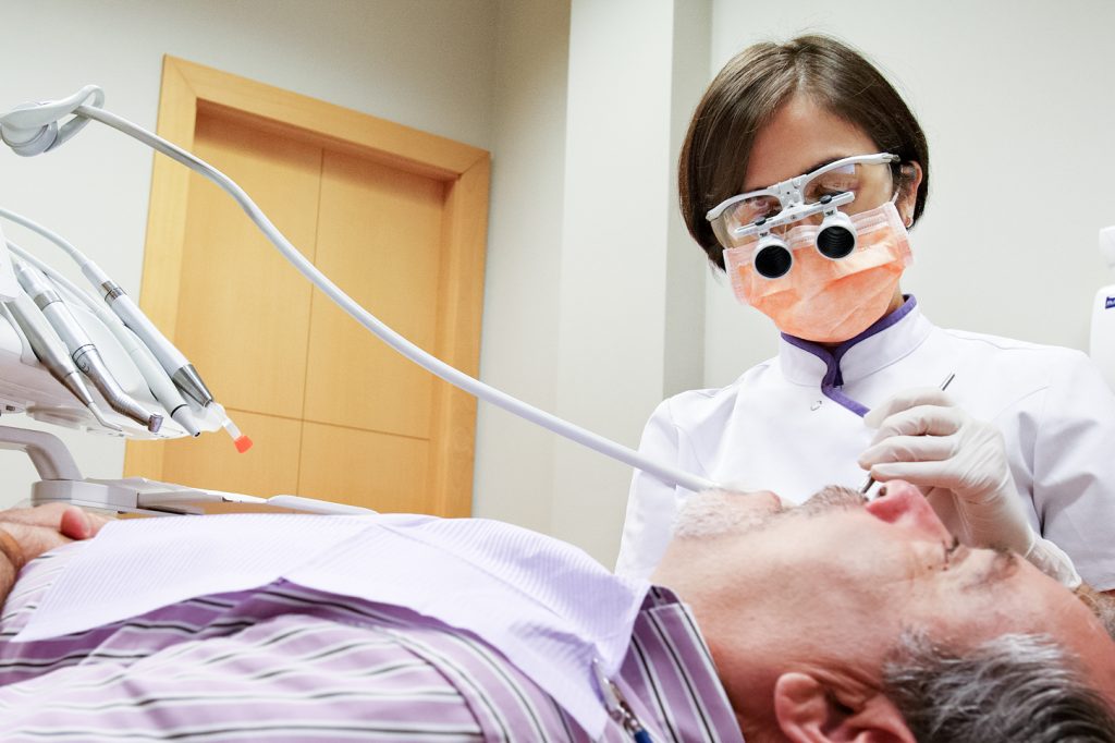 clínica dental Letamendia